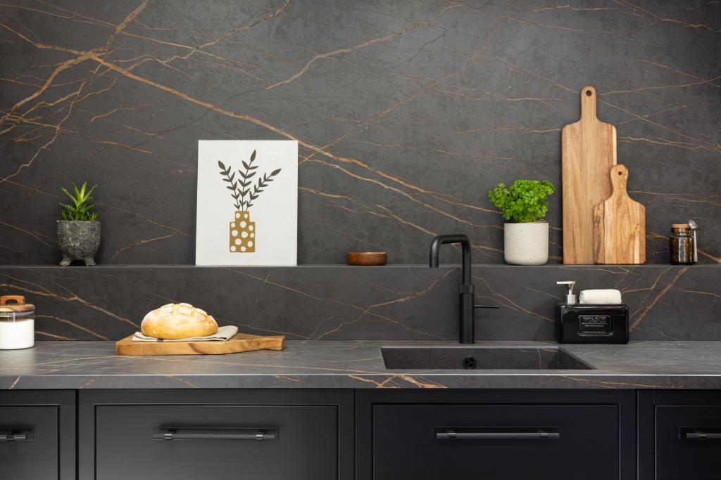 Dekton Laurent | Kutchenhaus, Chester